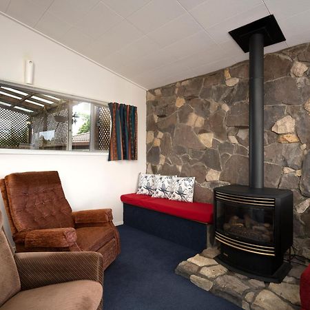 Villa The Family Hub Lago Lago Taupo Exterior foto